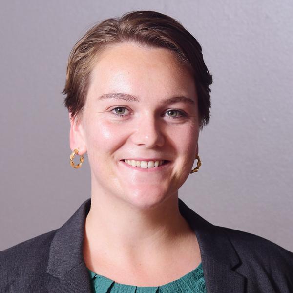 headshot of Sarah Laadt